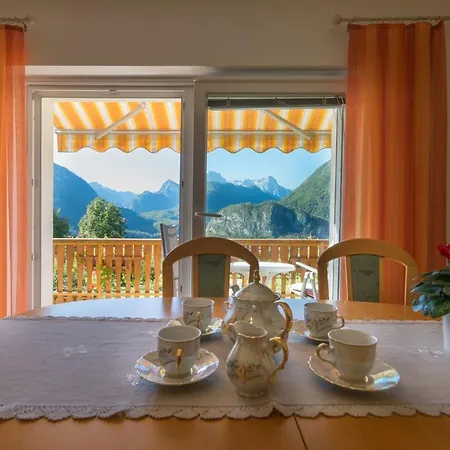 Ela - 1 Hébergement de vacances Kranjska Gora